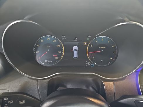 Used 2022 Mercedes-Benz GLC 300 4MATIC image 22