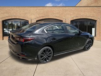 Used 2024 MAZDA MAZDA3 s FWD video 3