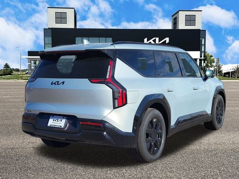 New 2026 Kia EV9 Land image 5