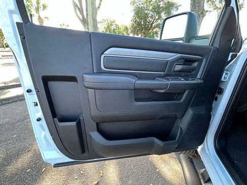 Used 2024 RAM 3500 Tradesman image 39