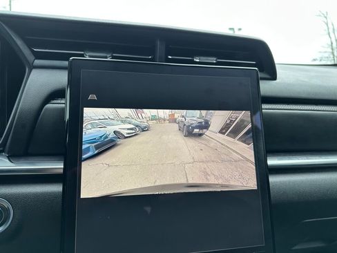 Used 2025 GMC Terrain Elevation image 19