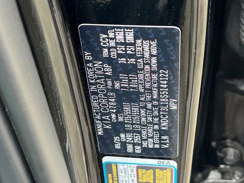 Used 2025 Kia Niro Wave FWD image 39
