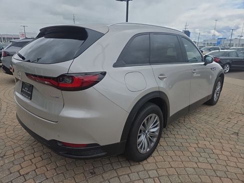 Used 2025 MAZDA CX-90 Plug-In Hybrid w/ Preferred AWD/4WD image 5