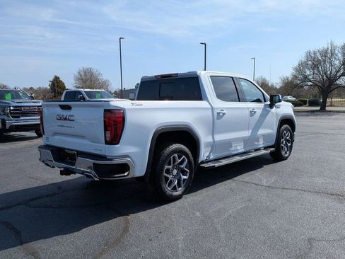New 2026 GMC Sierra 1500 SLE AWD/4WD image 3