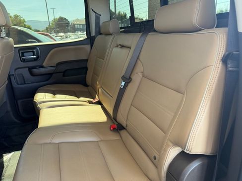 Used 2018 GMC Sierra 2500 Denali w/ Duramax Plus Package AWD/4WD image 20