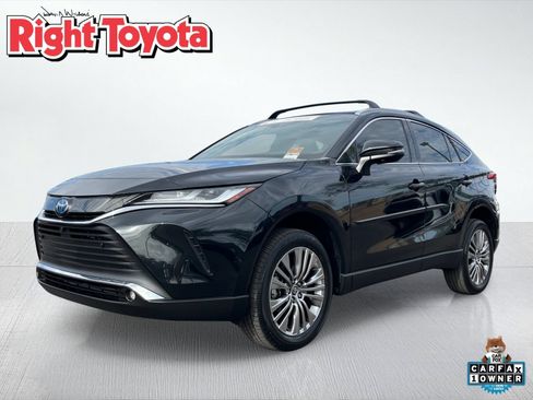 Certified 2024 Toyota Venza Limited AWD/4WD image 1