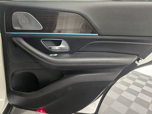 Used 2020 Mercedes-Benz GLE 450 4MATIC image 24