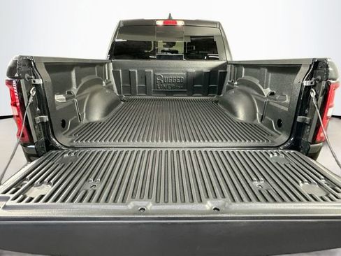 Used 2025 RAM 1500 Laramie w/ Night Edition image 27