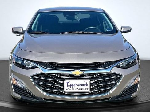 Used 2024 Chevrolet Malibu LT FWD image 2