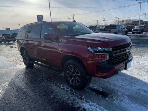 Used 2023 Chevrolet Tahoe Z71 image 2