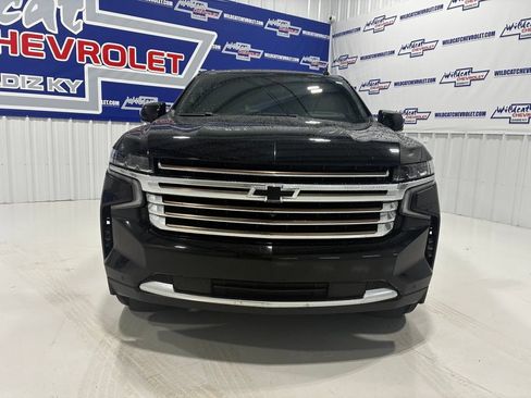 Used 2023 Chevrolet Tahoe High Country w/ LPO, Illumination Package AWD/4WD image 7