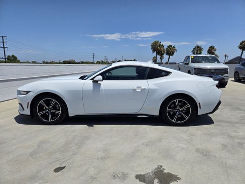 Used 2024 Ford Mustang Coupe RWD image 7