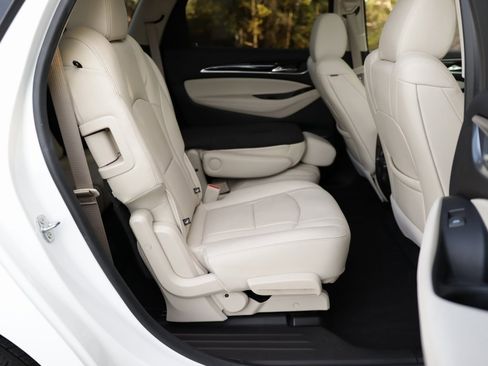 Used 2023 Buick Enclave Essence w/ Experience Buick Package image 32