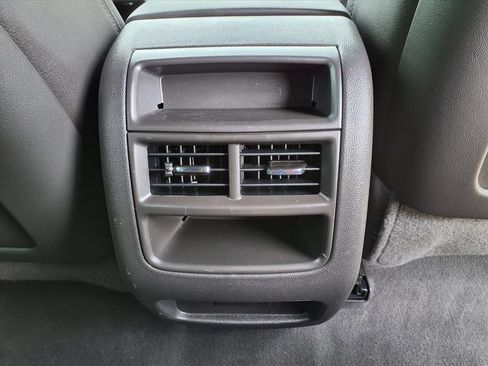 Used 2020 Cadillac XT5 Premium Luxury FWD image 14