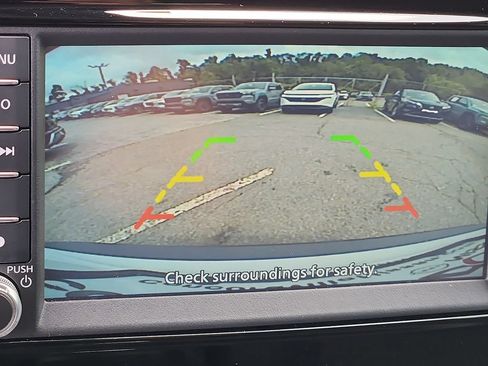 Certified 2025 Nissan Kicks S AWD/4WD image 18