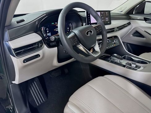 Certified 2026 INFINITI QX60 Luxe w/ Family Package image 11