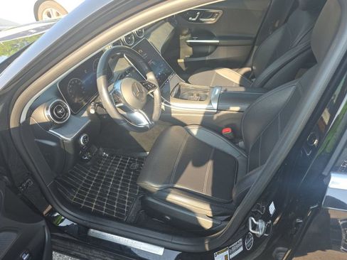 Used 2022 Mercedes-Benz C 300 4MATIC Sedan image 7