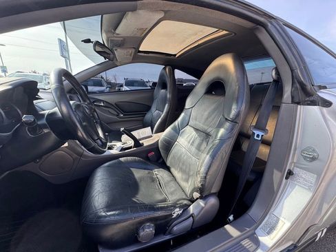 Used 2002 Toyota Celica GT-S FWD image 12