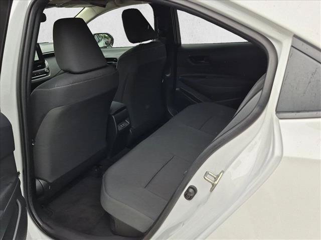 Used 2025 Toyota Corolla LE FWD image 17