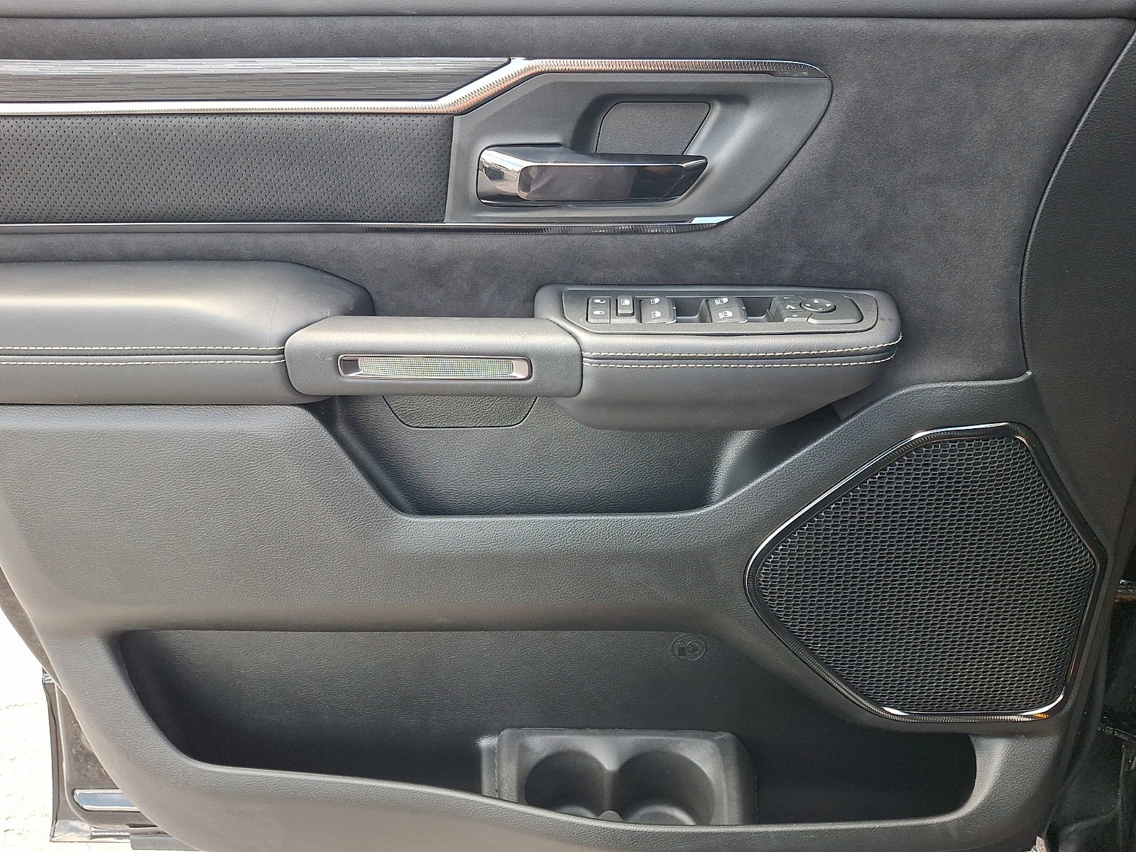 New 2026 RAM 1500 RHO AWD/4WD image 12