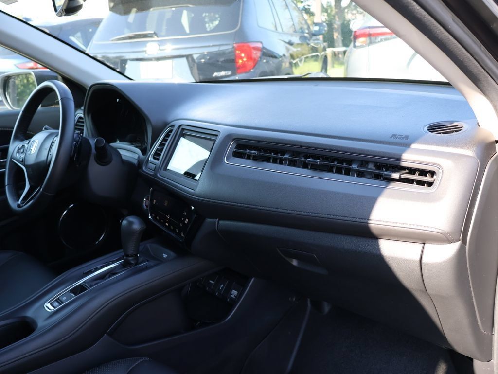 Used 2017 Honda HR-V EX-L image 9