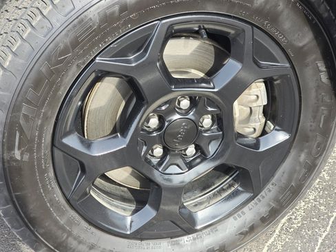 Used 2024 Jeep Compass Trailhawk image 18