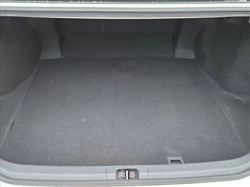 Used 2023 Toyota Camry SE FWD image 6