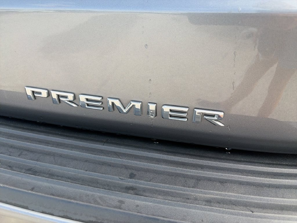 Used 2021 Chevrolet Tahoe Premier RWD image 35
