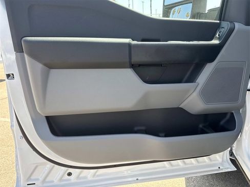 New 2025 Ford F350 XL w/ XL Chrome Package image 11