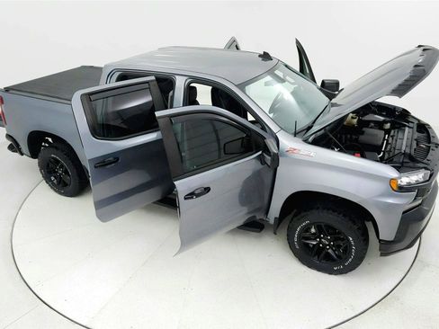 Used 2021 Chevrolet Silverado 1500 LT Trail Boss w/ Bed Protection Package image 24
