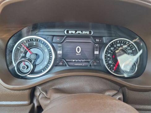 Used 2019 RAM 1500 Laramie AWD/4WD image 31