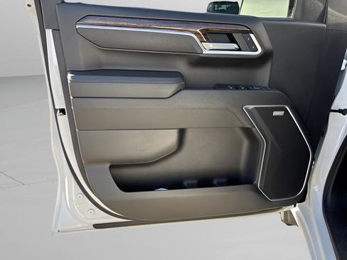 Used 2025 GMC Sierra 1500 Elevation w/ Elevation Premium Package image 14