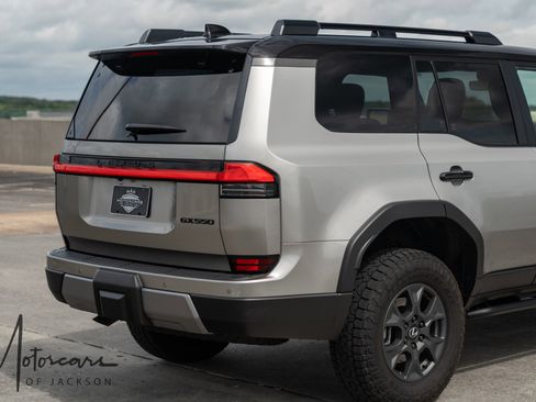 Used 2026 Lexus GX 550 AWD/4WD image 36