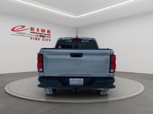 Used 2023 Chevrolet Colorado Z71 image 5