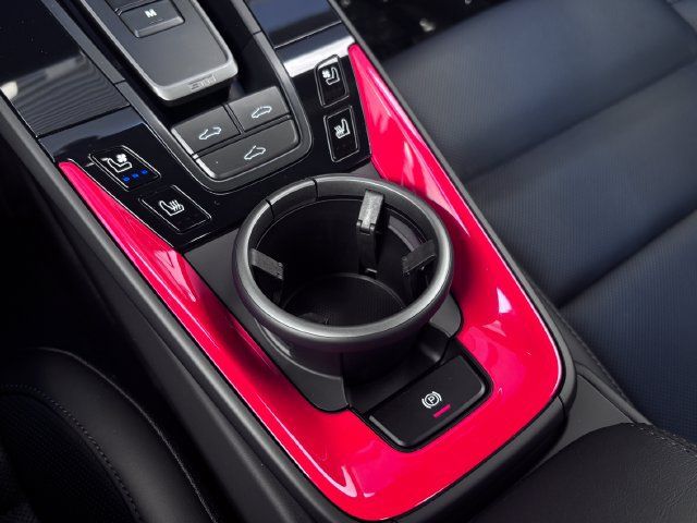 Certified 2024 Porsche 911 Carrera T RWD image 23