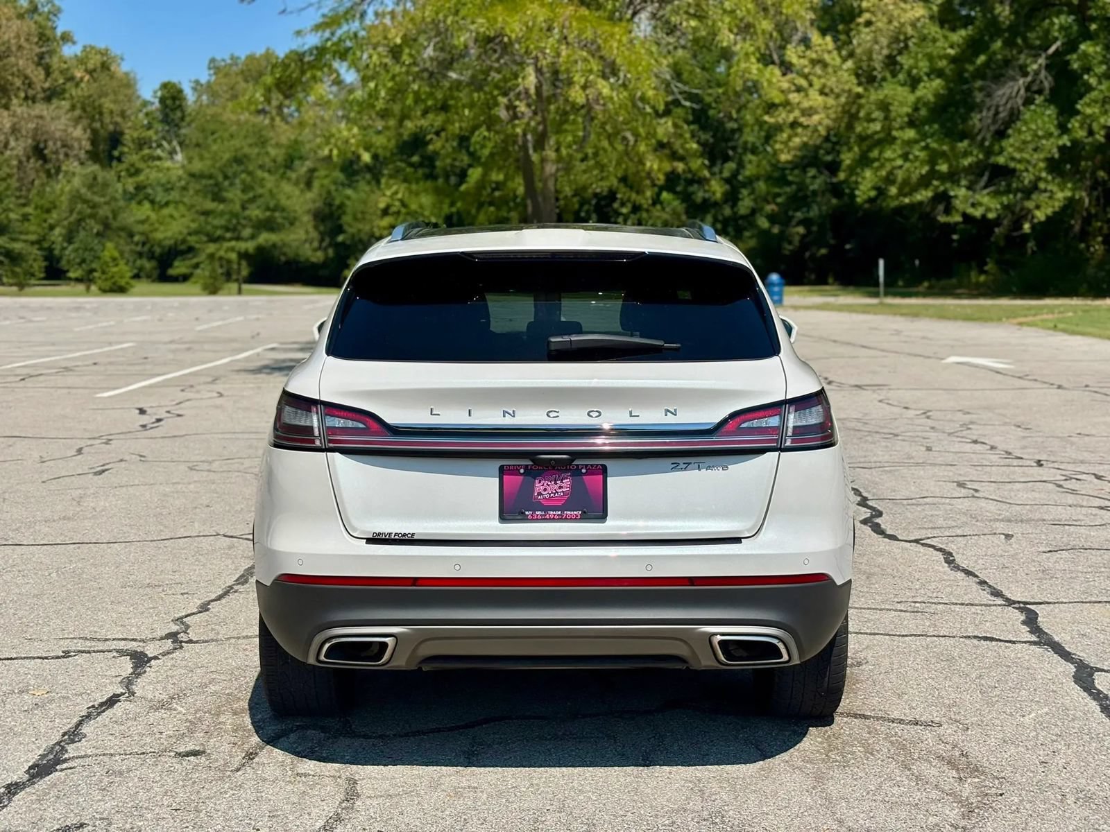 Used 2019 Lincoln Nautilus Reserve AWD/4WD image 8