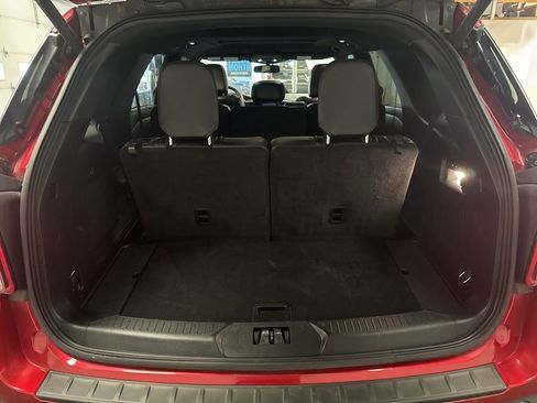 Used 2022 Ford Explorer ST w/ Equipment Group 401A image 32