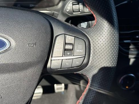 Used 2023 Ford Escape ST-Line image 18