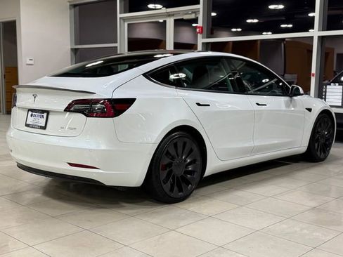 Used 2022 Tesla Model 3 Performance image 12