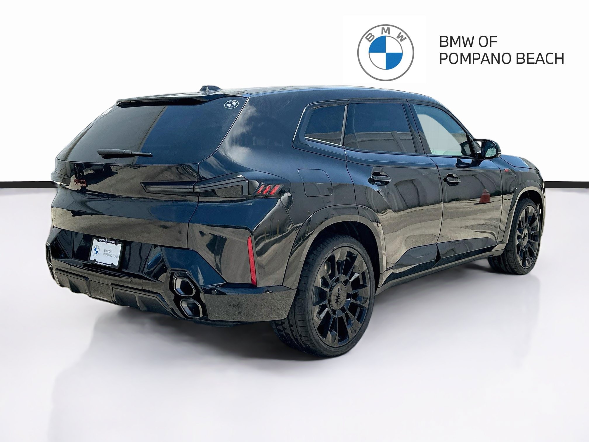 New 2026 BMW XM Label Red AWD/4WD image 6