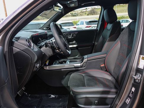 New 2026 Mercedes-Benz GLB 35 AMG 4MATIC image 13