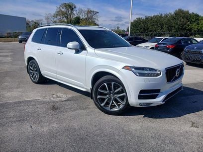 Used 2018 Volvo XC90 T6 Momentum w/ Convenience Package