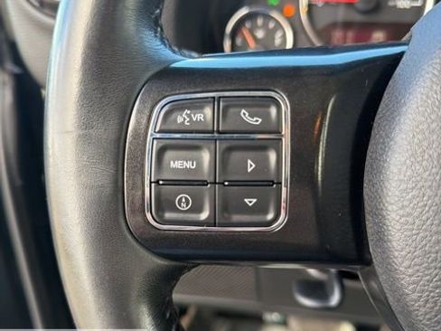 Used 2018 Jeep Wrangler Unlimited Rubicon image 70