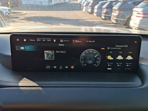Certified 2024 Genesis GV80 3.5T Prestige Signature AWD/4WD image 18