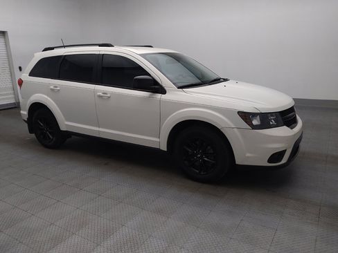 Used 2019 Dodge Journey SE w/ Connectivity Group image 11