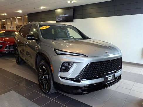 New 2026 Buick Enclave Sport Touring w/ Power Package image 10