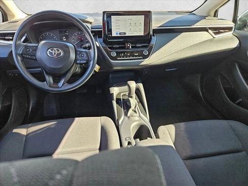 Used 2023 Toyota Corolla LE image 16