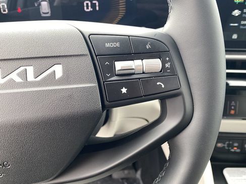 New 2026 Kia Sportage EX FWD image 16