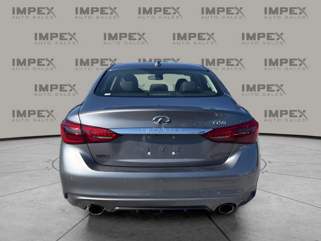 Used 2018 INFINITI Q50 Luxe w/ Essential Package (3.0T Luxe) RWD image 4