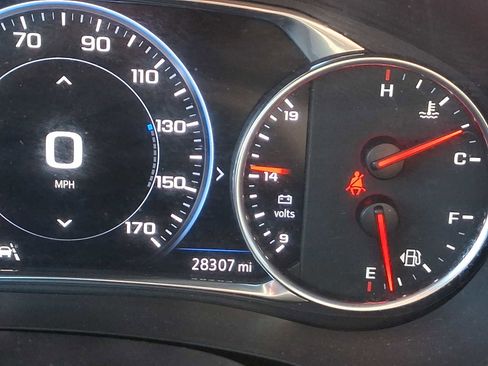 Used 2023 Chevrolet Traverse Premier w/ Redline Edition AWD/4WD image 21